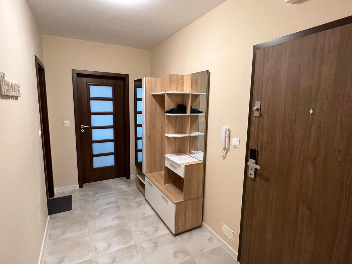 Appartement комфорт 2 близо до летището