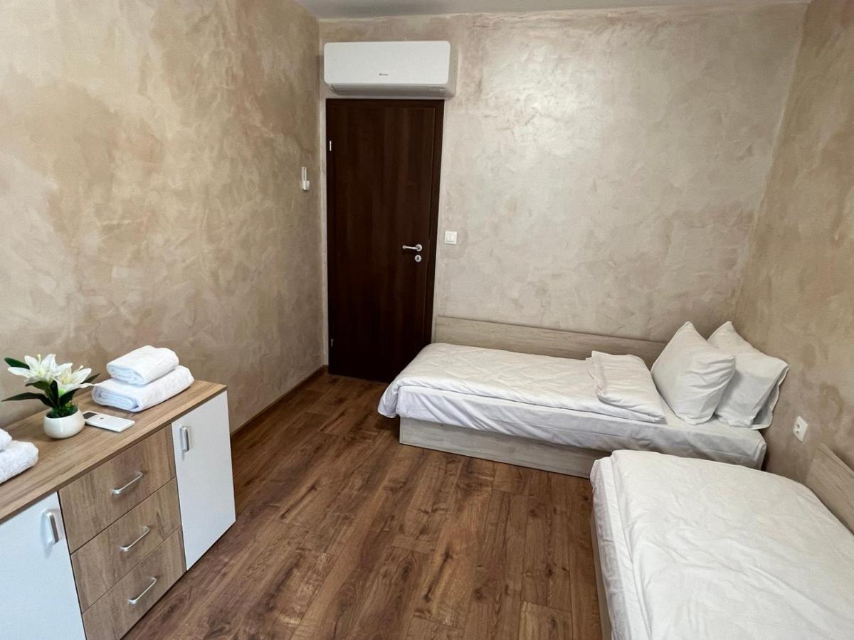комфорт 2 близо до летището Appartement Sofia