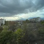 Апартамент Комфорт 2 Близо До Летището